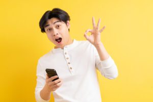 キャバクラのWEB指名とは？指名方法やメリット・注意点を解説