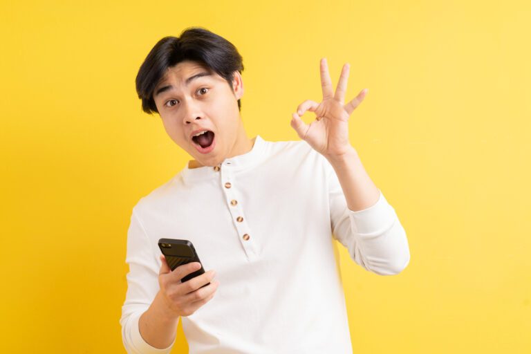 キャバクラのWEB指名とは？指名方法やメリット・注意点を解説