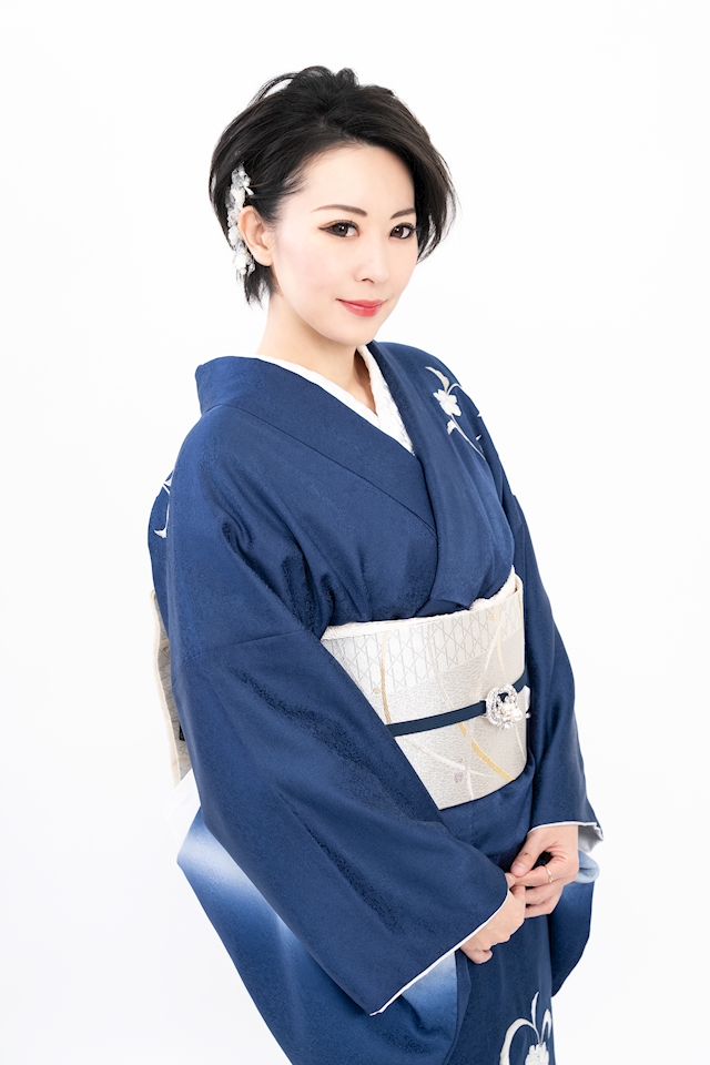 優木 杏那