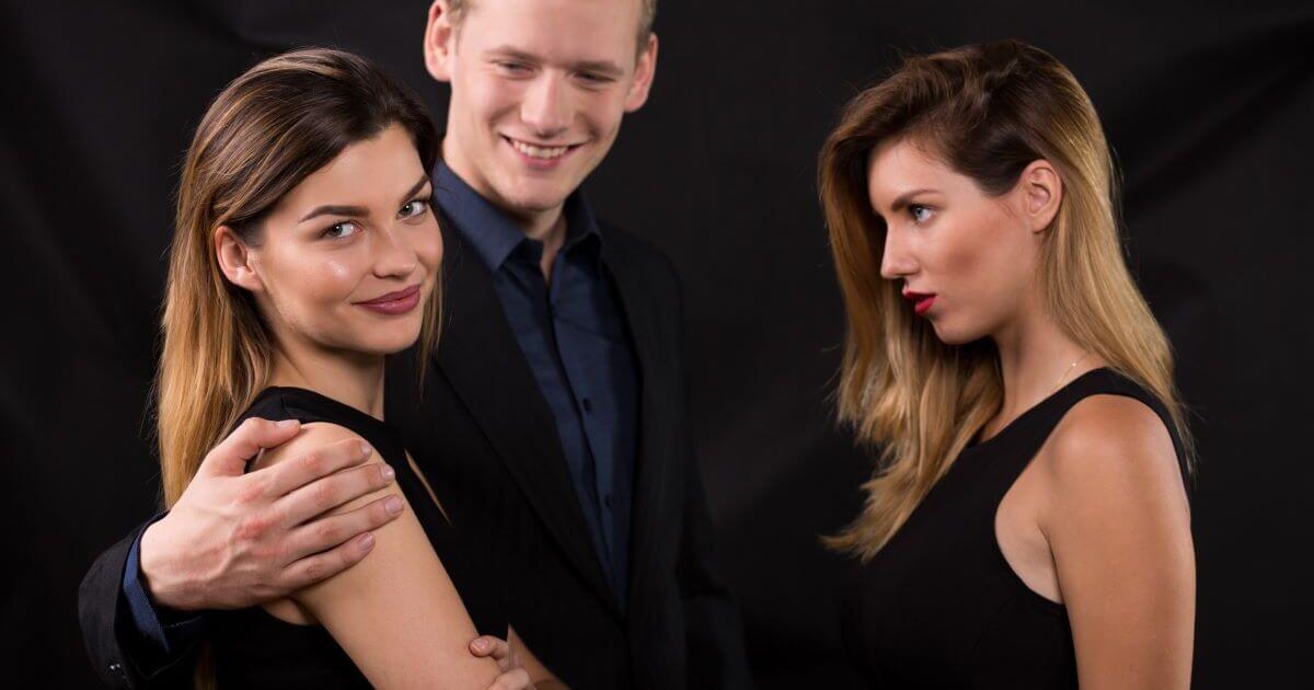 他のキャストのお客さんが自分に指名替えをした後の対処法