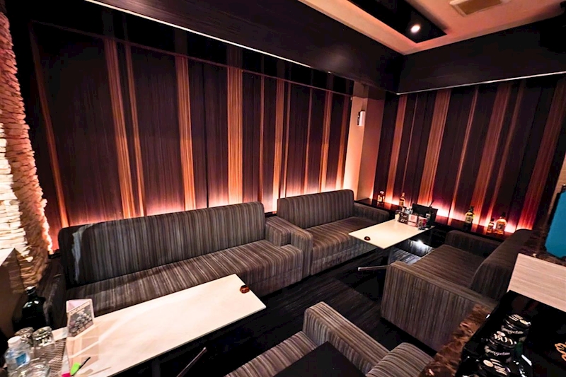 福島で人気のキャバクラ30選 2位BENI&Co. FUKUSHIMA