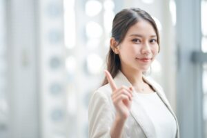 キャバスーツとは？種類やメリット、おすすめ通販サイトを解説！