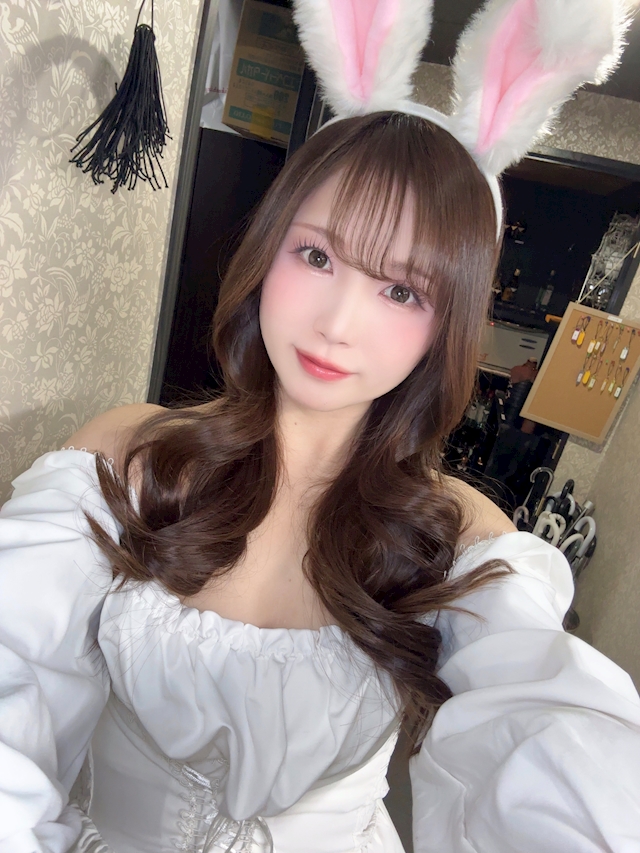優月 あや菜
