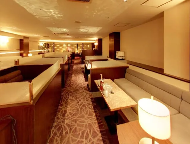 Grand Tiara　(グランドティアラ)　店内写真②
