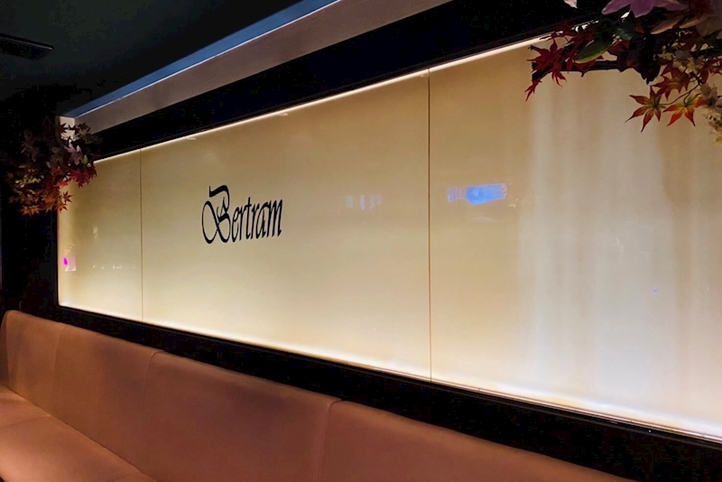 新橋キャバクラ＆ガールズバーTOP40　第25位：Bertram 新橋店