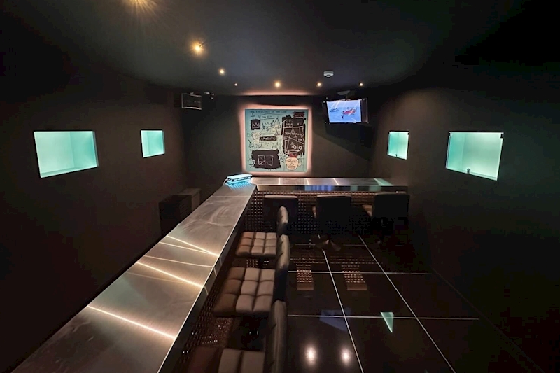 勝田台おすすめキャバクラ第1位　Neo Girls Bar THE TERRACE