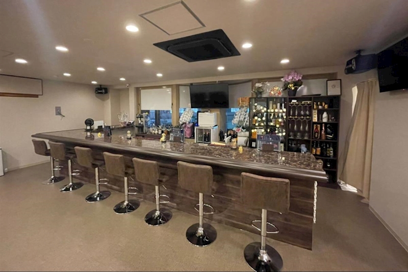 名東区 キャバクラ第5位.BAR あるふれ