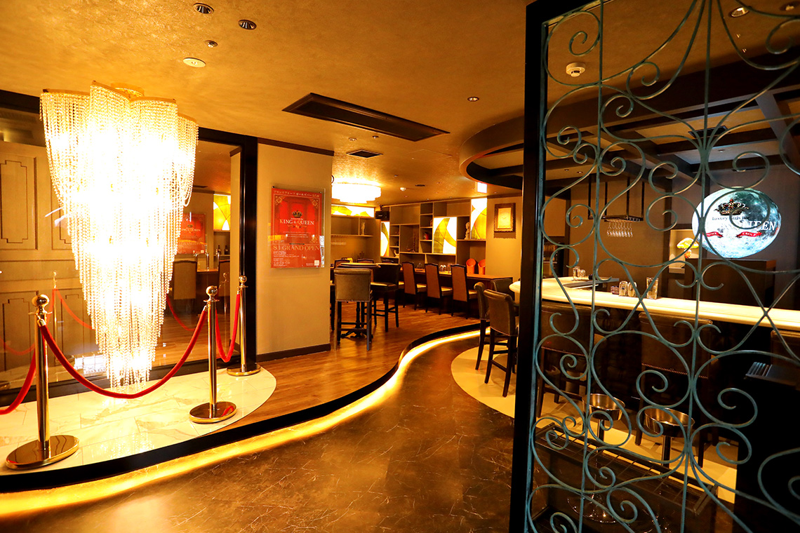 札幌の人気ガールズバー第3位:KING&QUEEN プリンス 札幌